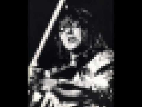 Suzi Quatro Cat Size