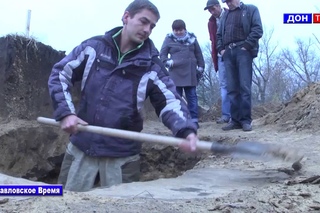 Раскопки курганов бронзового века. г. Павловск Воронежской обл.