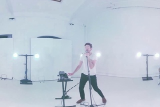 Fenech-Soler - Conversation (360° Official Video)
