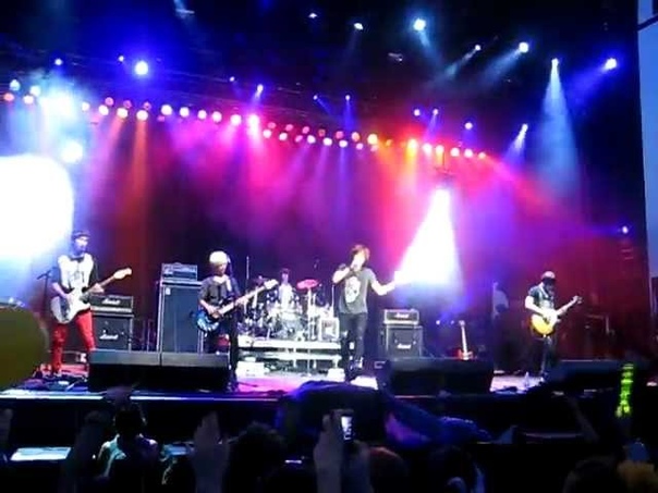 F. T Island Canada (