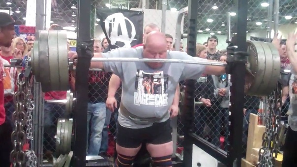 Scott HOSS Cartwright Squats 1000+ Pounds for 5 Reps in The Animal