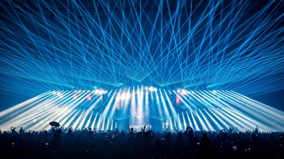 @ViniViciMusic plays ’Fred again - Turn On The Lights Again ▼ (Live at Transmission Sydney 2023)[4K]