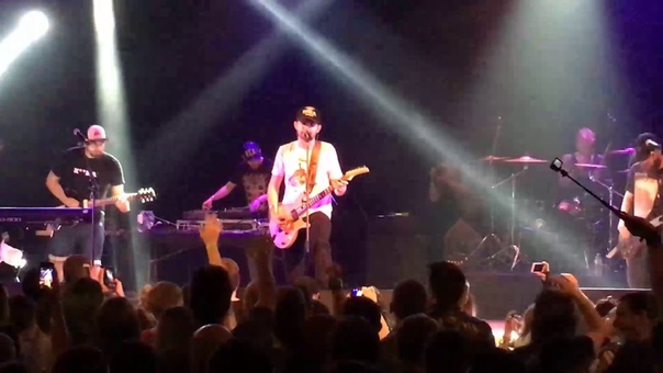 Noize MC Песня для радио ( live in Toronto ) Май 26,