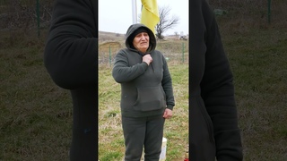 Я хотіла собі памятник, а довелось купувати дочці  мати полеглої на війні #shorts