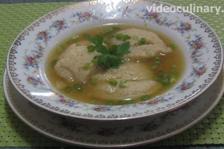Куринный суп с клёцками - Рецепт Бабушки Эммы