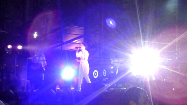 Halsey Sweetlife Festival 2016, Live