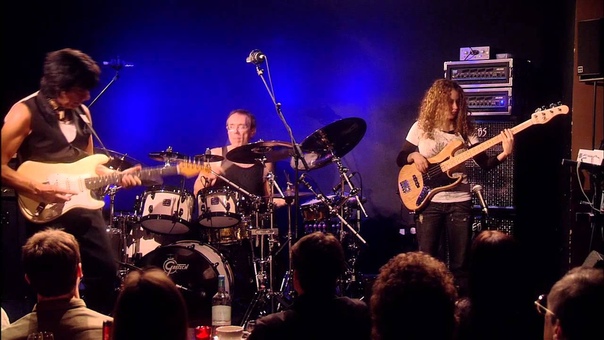 Jeff Beck 2007, Performing This Live at Ronnie Scotts Jazz Club.