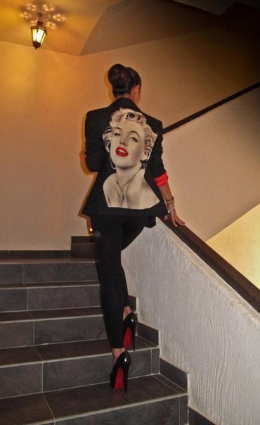 Алёна Сторожева @}->-- | Якутск