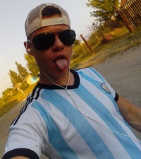 Даниил Карпов