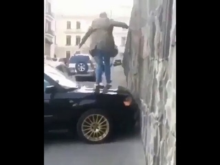 Прошлась по машине