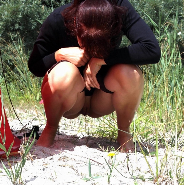 Outdoor ass eating classic voyeur