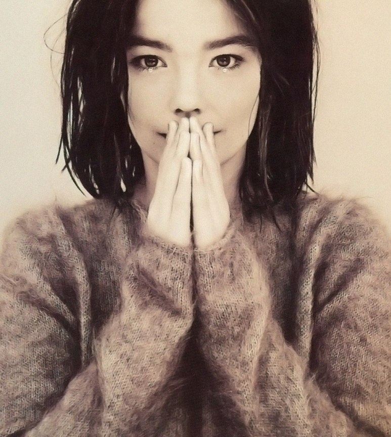 Мария Варлакова *ИскуственницА* | Санкт-Петербург