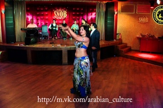 Yassmin- russian bellydancer. “GABBAR“ expromt with band