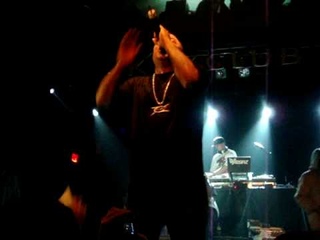 Xzibit - Paparazzi LIVE