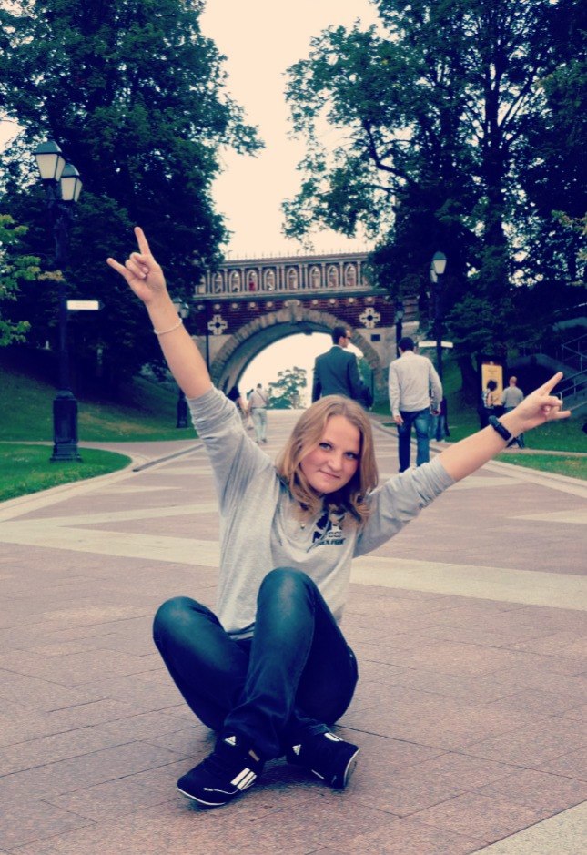 Настя Исаева |