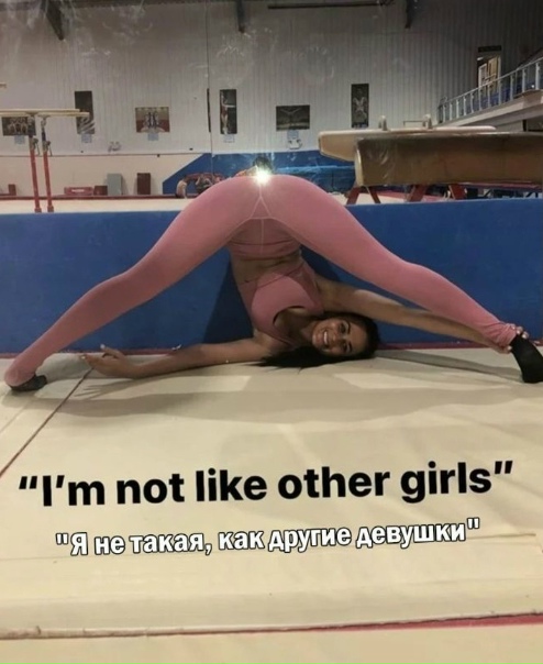 Мощная у нее встроенная вспышка