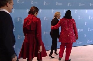 Gillian Anderson | Viceroy’s House Photo Call at Berlinale 2017