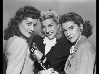 Ferryboat Serenade (1940) - The Andrews Sisters