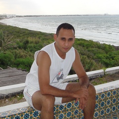 Yacine Brahimi