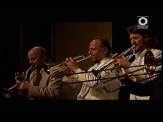 Mnozil Brass - Peter Gunn
