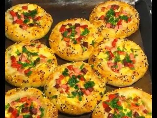 STEPPING RAZOR COOKING GIF